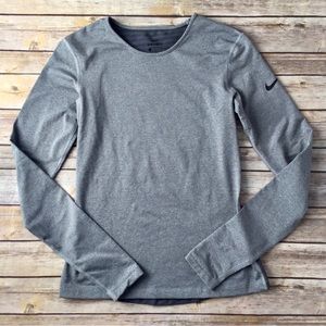 Nike Pro Warm Women’s Long Sleeve Training Top, Small